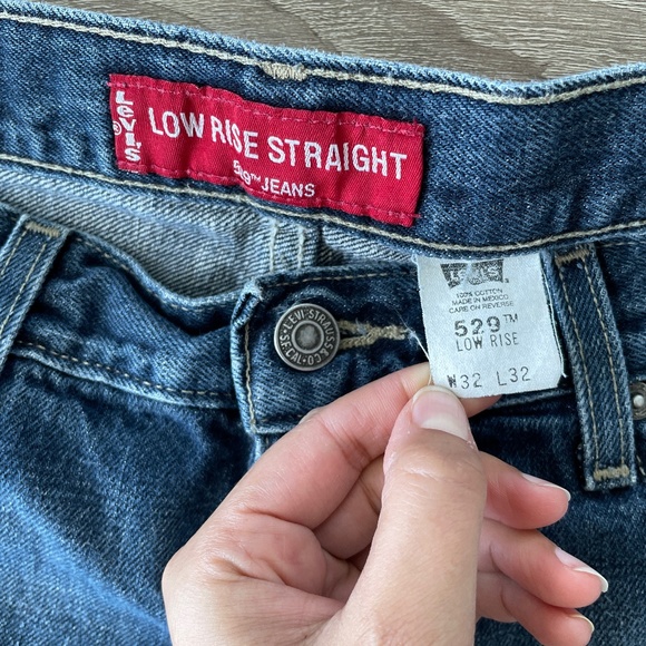 Vintage Levi's 529 medium rise denim cutoff shorts - Picture 7 of 12